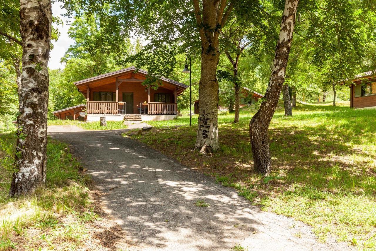 Villaggio Anemone Chalet Fragolina Capanne di Sillano Exterior foto